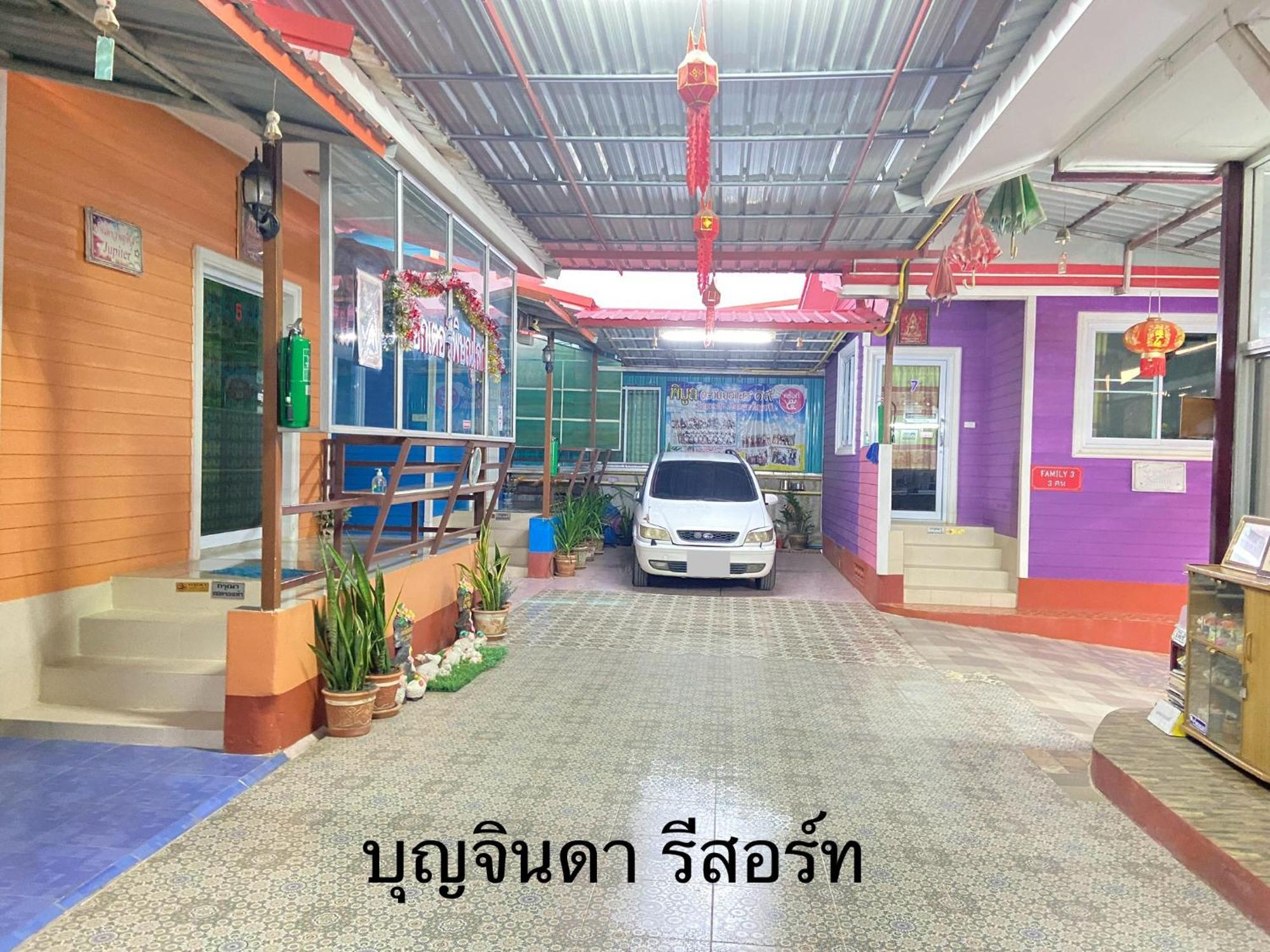 บุญจินดา รีสอร์ท Ban Bang Phayom المظهر الخارجي الصورة